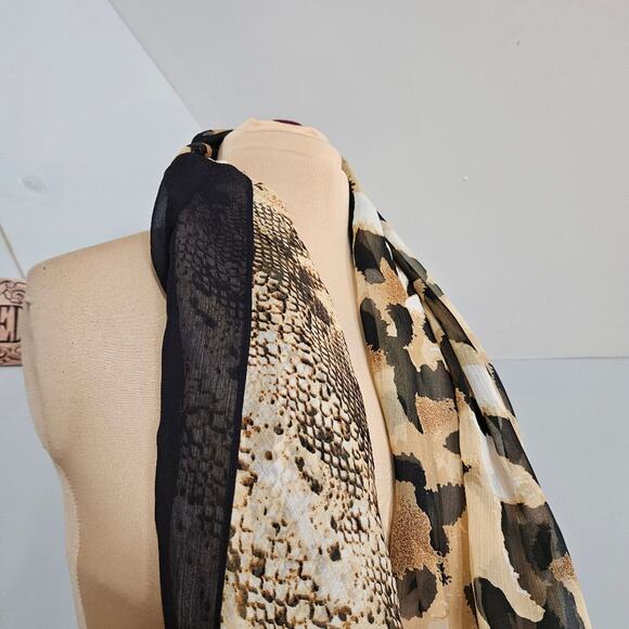 New Animal Print Color Block Black and Tan Scarf One Size 48x48 Leopard Snake - Picture 2 of 15